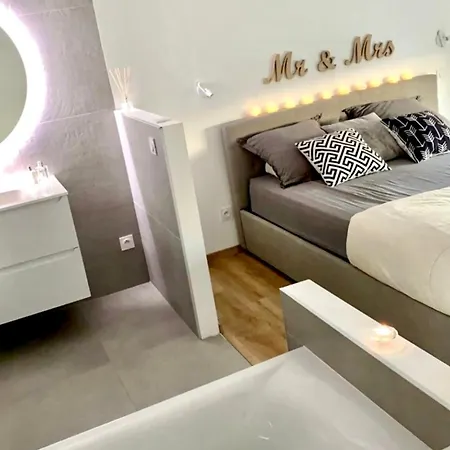 Maisondrs Villa *